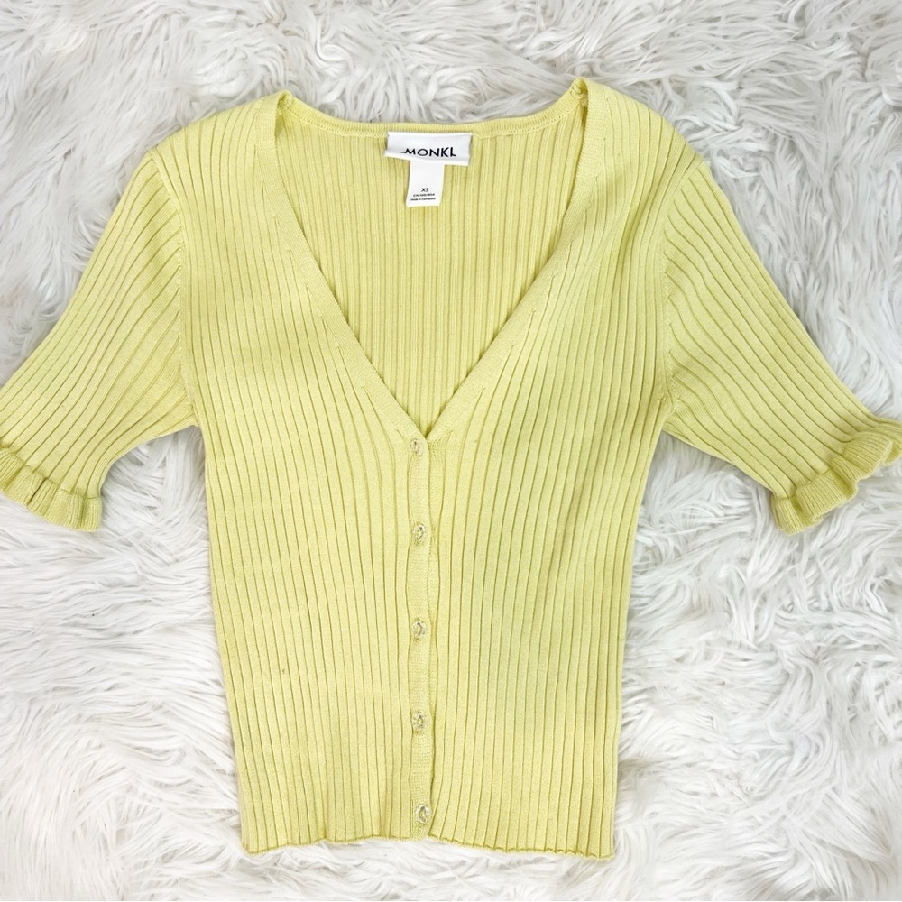 MONKI YELLOW RIBBED SHORT SLEEVE BUTTON FRONT V-NECK CROP CARDIGAN SWEATER SZ XS